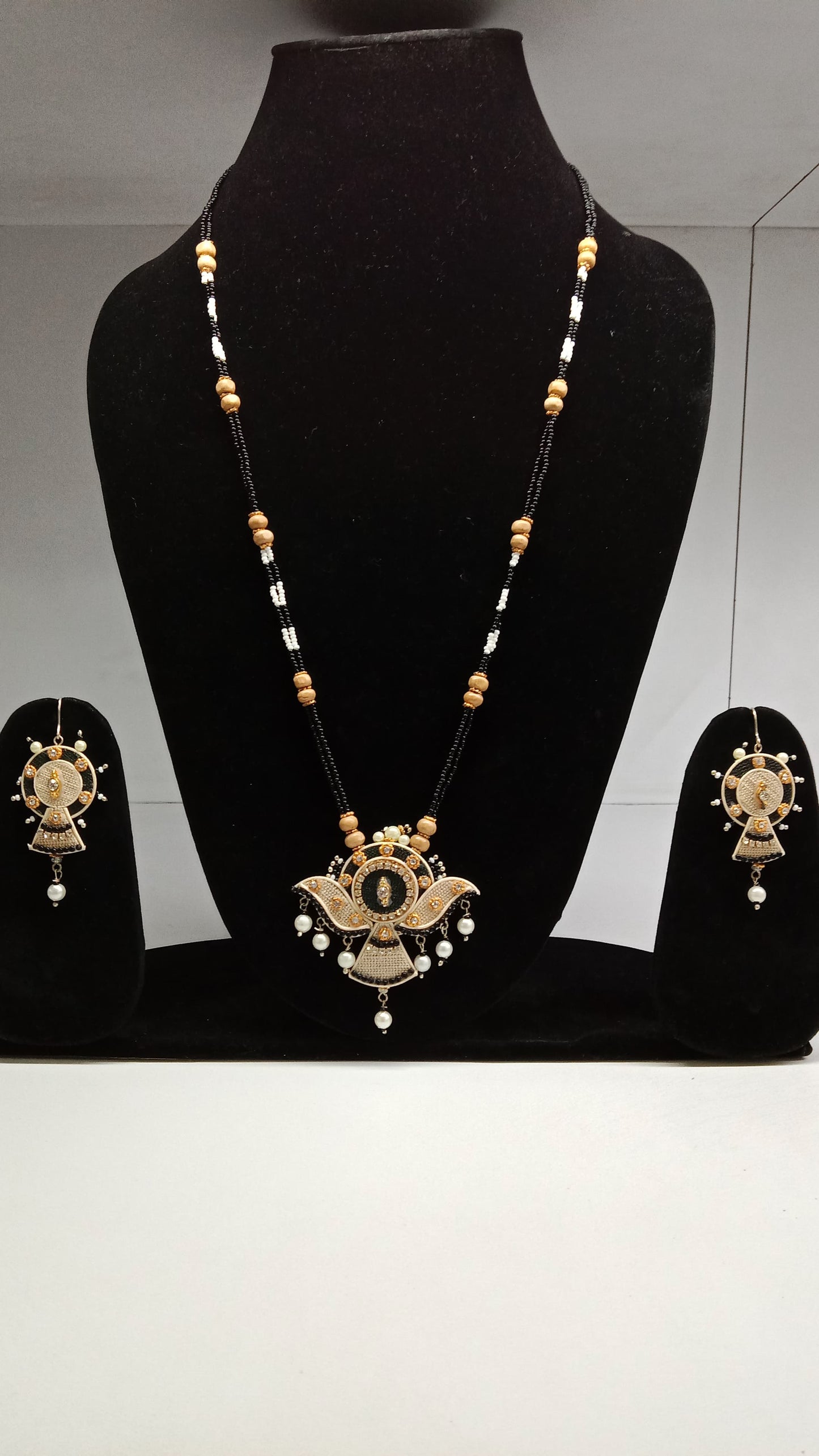Handcrafted Mangal Sutra