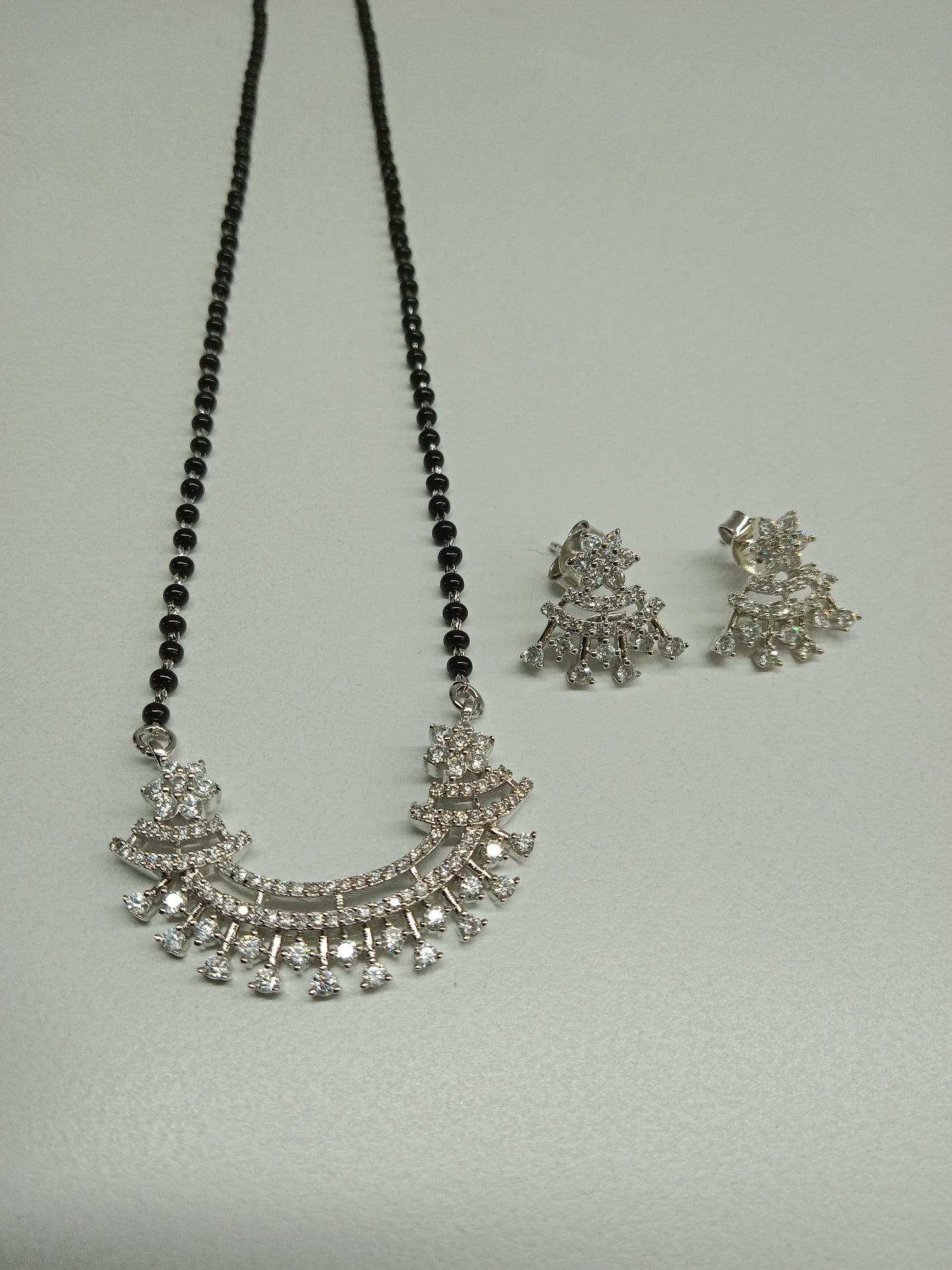 chandelier pendant Silver Mangalsutra Set