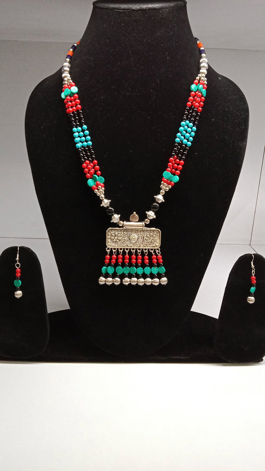 Turquoise Red black Bead Necklace